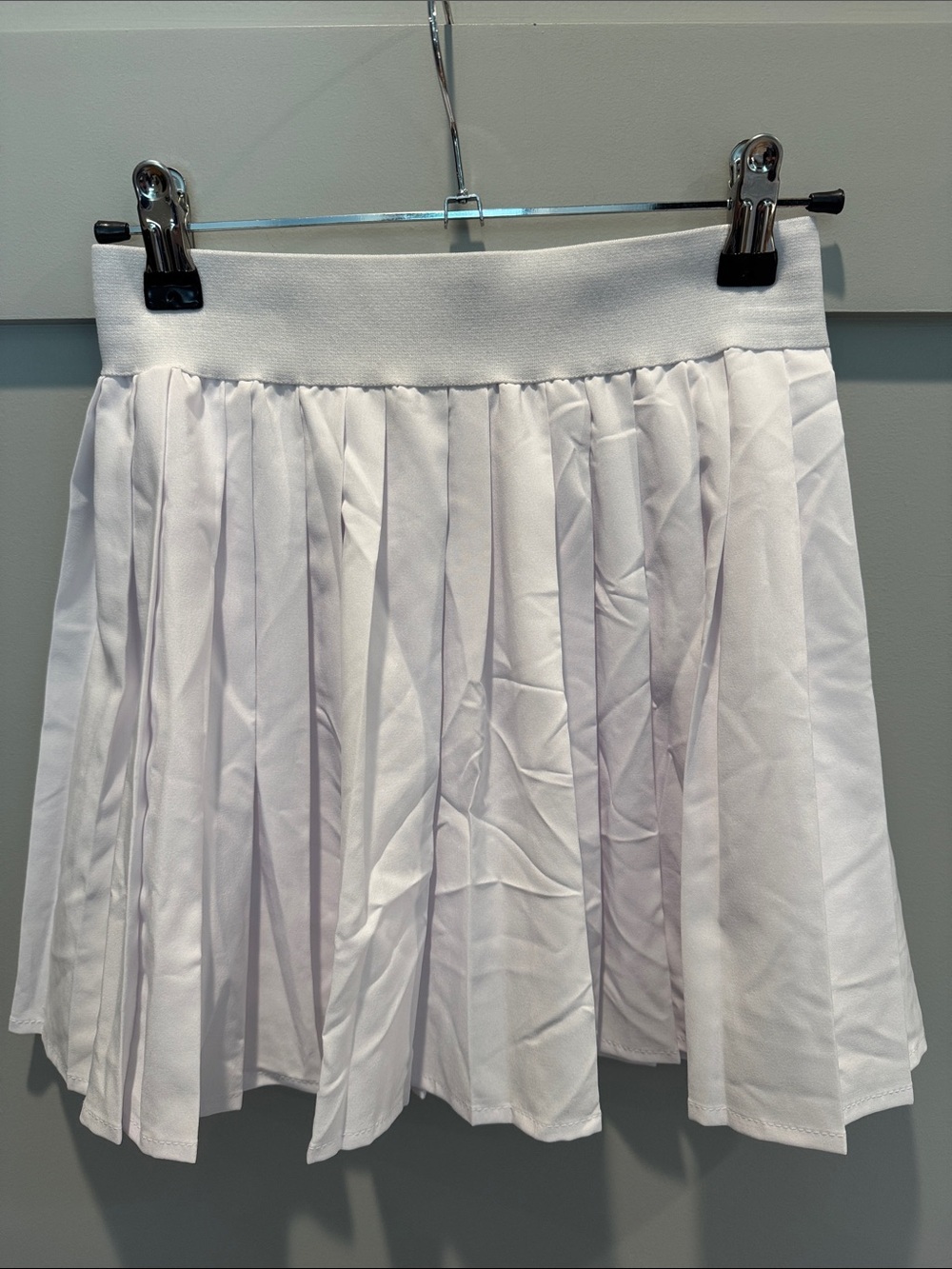 NWOT White Pleated Women’s Skirt - Classic Tennis Style